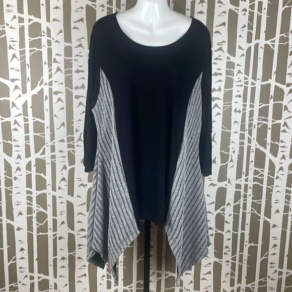 Indigo Soul 2XL Shark Bite Hem Tunic Top - Picture 1 of 5